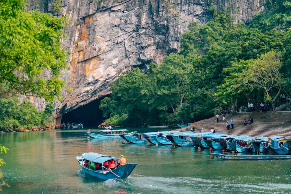 The adventure begins with a serene boat ride along the Son River